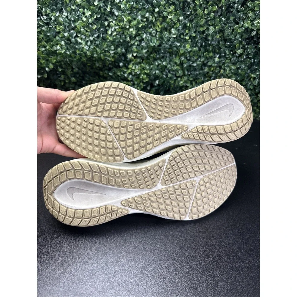 Nike Vomero 17 sneakers Men's Size 10.5 Shoes